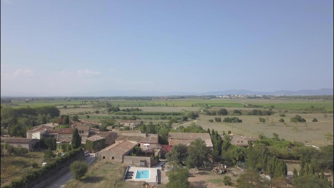 Mas Del Llop Blanc - Dog Friendly Hostal Rural - B&B Sobrestany Exteriör bild
