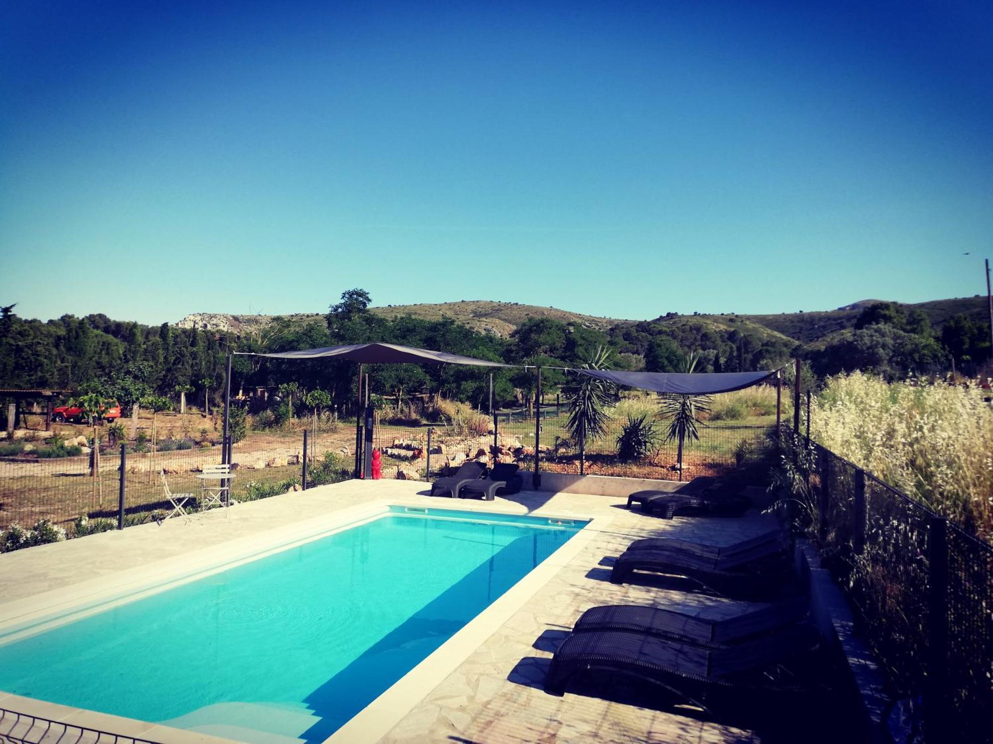 Mas Del Llop Blanc - Dog Friendly Hostal Rural - B&B Sobrestany Exteriör bild