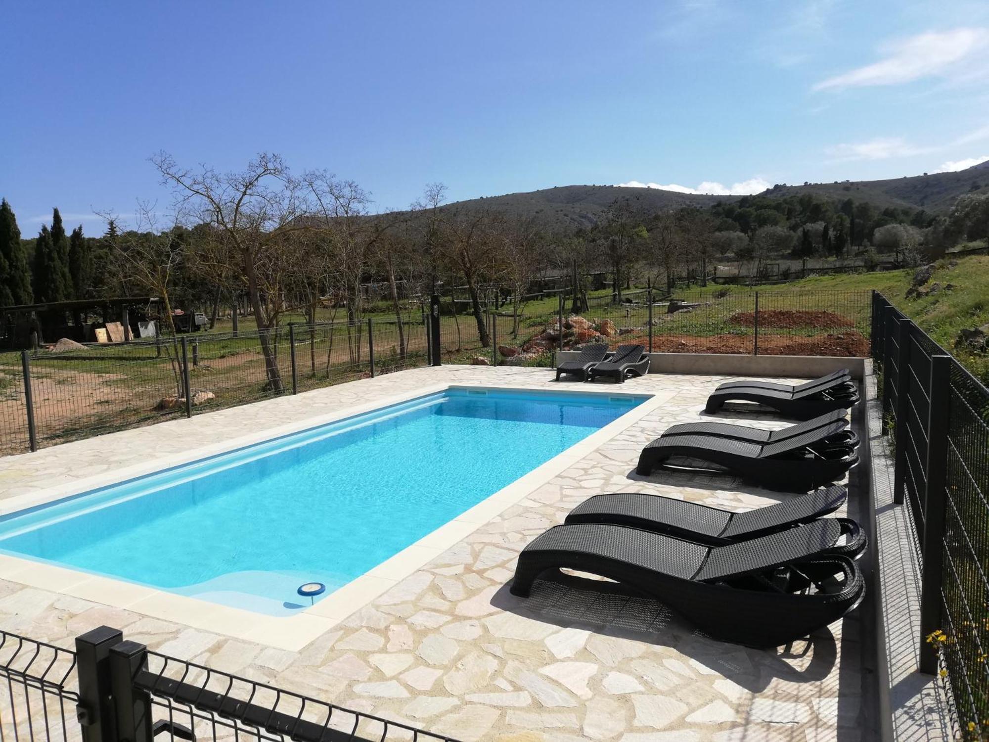 Mas Del Llop Blanc - Dog Friendly Hostal Rural - B&B Sobrestany Exteriör bild